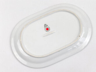 Deutsche Arbeitsfront, Kantinenporzellan kleine Vorlegeplatte, Hersteller Rosenthal. Gesamtlänge 25,5cm, gebraucht