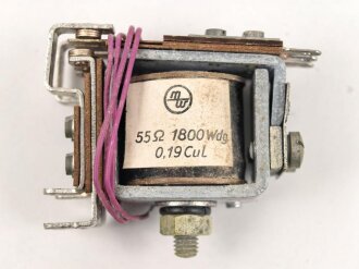 Me262, Waldwerk Kuno. Magnetschalter 19-9004 K-1, Hersteller Michel Werke Augsburg. In der originalen Umverpackung, sie erhalten ein ( 1 ) Stück