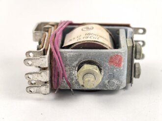 Me262, Waldwerk Kuno. Magnetschalter 19-9004 K-1, Hersteller Michel Werke Augsburg. In der originalen Umverpackung, sie erhalten ein ( 1 ) Stück