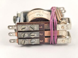 Me262, Waldwerk Kuno. Magnetschalter 19-9004 K-1, Hersteller Michel Werke Augsburg. In der originalen Umverpackung, sie erhalten ein ( 1 ) Stück