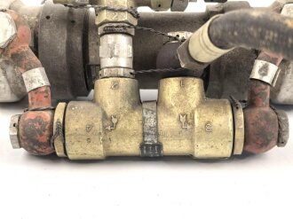 Me262, Waldwerk Kuno. Druckventile mit Zylinder. Gesamtlänge etwa 33cm, grob gereinigt