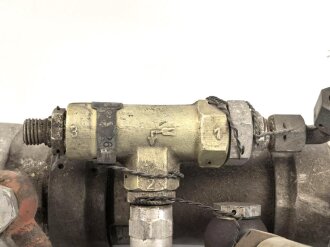 Me262, Waldwerk Kuno. Druckventile mit Zylinder. Gesamtlänge etwa 33cm, grob gereinigt