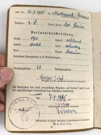 Soldbuch und Wehrpaß Heer, eingestellt am 5.4.1945