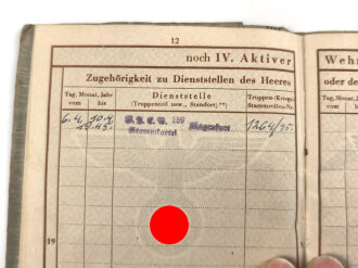 Soldbuch und Wehrpaß Heer, eingestellt am 5.4.1945