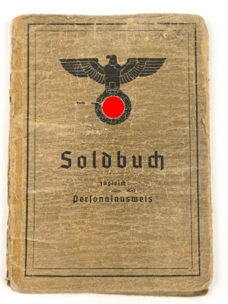 Soldbuch für einen Panzerjäger, eingetragene Pistole P38, Amerikanische Kriegsgefangenschaft Camp Wheeler, Georgia.
