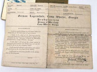 Soldbuch für einen Panzerjäger, eingetragene Pistole P38, Amerikanische Kriegsgefangenschaft Camp Wheeler, Georgia.