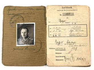 Soldbuch für einen Panzerjäger, eingetragene...