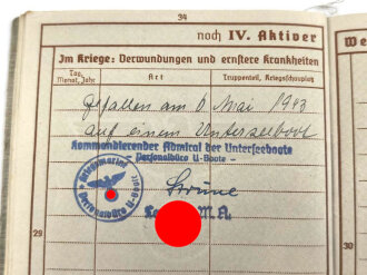 Kriegsmarine Wehrpaß, eingestellt am 14.4.1939 bei 8.Schiffsstammabteilung Leer.