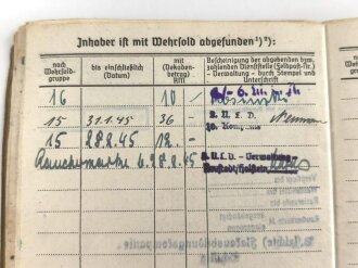Soldbuch Kriegsmarine, ausgestellt am 6.12.1943. Ausgegebener Stahlhelm, Nachrichten Ersatz Abteilung 6, Flakausbildungskompanie Schillig, an 10.7.44 Unterseebootslehrdivision.
