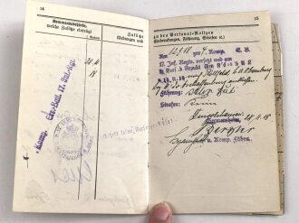 Bayern, Militärpaß eines Angehörigen im 17. Infanterie Regiment. Frankreichfeldzug, unter anderem Verdu, Höhe 344.  9.-14.10.16 Nahkampfmittelschule Lager Hammelburg.