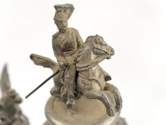 Preußen, Reservistenkrug eines Angehörigen im "1. Garde Ulanen Regiment Potsdam 1901-04" Guter Gesamtzustand, gebrauchsspuren, ungereinigtes Stück