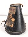 Kaiserreich, Koffer für eine Pickelhaube , Höhe etwa 27cm .Ungereinigtes Stück
