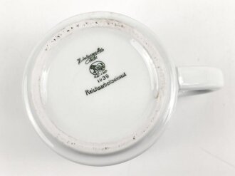 Reichsarbeitsdienst, Kantinenporzellan große Kaffeetasse, Hersteller Hutschenreuther Selb Bavaria 1939, Gesamthöhe 10cm und Durchmesser 10,5cm, gebraucht