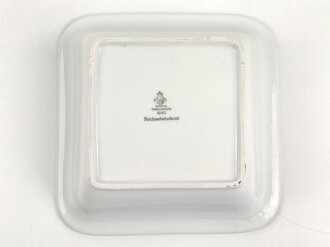 Reichsarbeitsdienst, Kantinenporzellan kleine, eckige Schale, Kantenlänge 21cm, Hersteller Bavaria Tirschenreuth 1940. Gebraucht