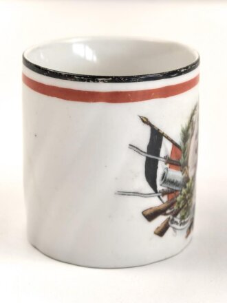 1.Weltkrieg, Porzellantasse mit Motiv "General...