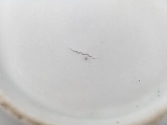 1.Weltkrieg, Porzellantasse mit Motiv "General Feldmarschall von Hindenburg" Höhe knapp 7cm