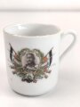 1.Weltkrieg, Porzellantasse mit Motiv "General Feldmarschall von Hindenburg" Höhe knapp 7cm