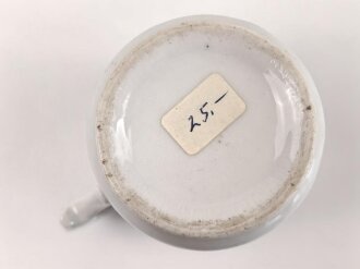1.Weltkrieg, Porzellantasse mit Motiv " von Hindenburg 1914/15" Höhe knapp 7,5cm