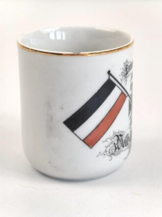 1.Weltkrieg, Porzellantasse mit Motiv " Erinnerung an den Welt Krieg 1914-1915" Höhe etwa 7cm, kleiner Schaden am oberen Rand
