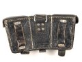 Patronentasche zum K98 Wehrmacht ( für 6 Ladestreifen) Genietetes Stück mit Reichsbetriebsnummer