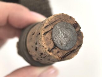 1.Weltkrieg, Feldflasche mit Bezug aus Ersatzmaterial, dieser mit Hersteller " Emanuel Kahn Karlsruhe" Guter Zustand , ungetragenes Stück