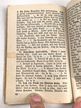 "Soldaten- und Vaterlandslieder" 64 Seiten, DIN A6