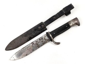 Fahrtenmesser für Angehörige der Hitlerjugend. Hersteller "M7/51/41" Griffemblem sauber entfernt, ungereinigtes Stück