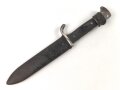 Fahrtenmesser für Angehörige der Hitlerjugend. Hersteller "M7/51/41" Griffemblem sauber entfernt, ungereinigtes Stück