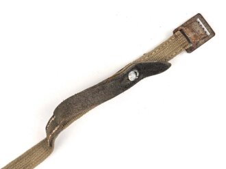 Tornisterriemen Wehrmacht in Tropenausführung, Leder angetrocknet , ungereinigt
