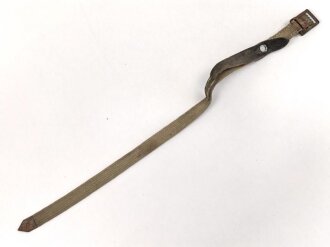 Tornisterriemen Wehrmacht in Tropenausführung, Leder angetrocknet , ungereinigt