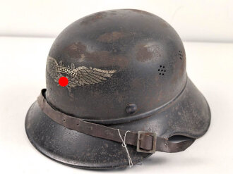 Stahlhelm Luftschutz. In allen Teilen originales Stück, ungereinigt