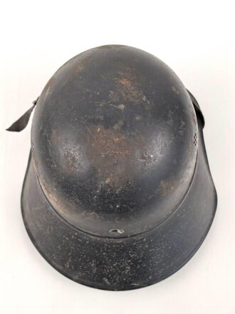 Stahlhelm Luftschutz. In allen Teilen originales Stück, ungereinigt