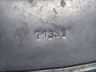 Stahlhelm Luftschutz. In allen Teilen originales Stück, ungereinigt, Der Schriftgzug " Luftschutz" entfernt