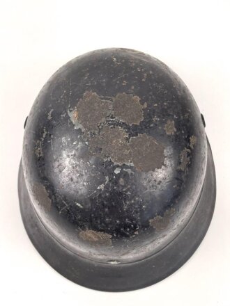 Stahlhelm Luftschutz. In allen Teilen originales Stück, ungereinigt, Der Schriftgzug " Luftschutz" entfernt