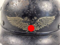 Stahlhelm Luftschutz. In allen Teilen originales Stück, ungereinigt, Der Schriftgzug " Luftschutz" entfernt