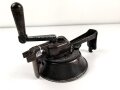 Luftschutz Handsirene, Hersteller "JURK" 1940. Originallack, Funktioniert einwandfrei. Ungereinigt.