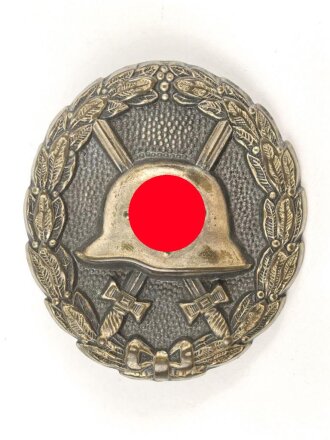 Verwundetenabzeichen in silber  1. Form 1939. Buntmetall