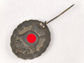 Verwundetenabzeichen in silber  1. Form 1939. Buntmetall