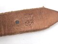 Kinnriemen für einen Stahlhelm Modell 1940 oder 42 der Wehrmacht. Gut gemachte, neuzeitliche Sammleranfertigung