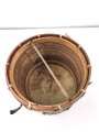 Antike Marschtrommel. Durchmesser etwa 39cm, Originallack, ungereinigt.