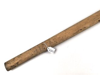 Großer Pickel mit Luftschutz Brandstempel. In gutem Zustand, ungereinigt