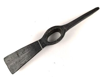 Großer Pickel Wehrmacht, datiert 1940. Originallack ?
