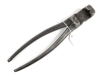 Spezialzange Wehrmacht, markiert " H", 1940 sowie WaA. Gesamtlänge etwa 23cm