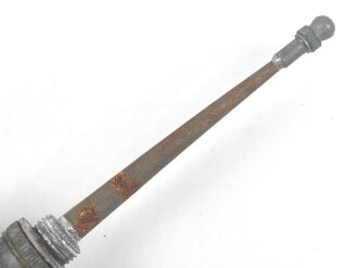 Ölspritzkanne Wehrmacht, gehört u.a. in den Werkzeugkasten für Granatwerferzubehör. Ungebrauchtes Stück