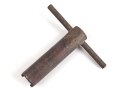 Steckschlüssel für Tellermine 35 der Wehrmacht datiert 1937. Ungereinigtes Stück