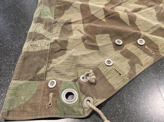 Zeltbahn 31 Wehrmacht. Getragenes Stück mit Farbflecken