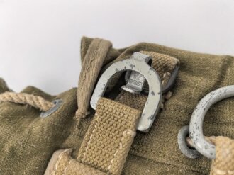 Wehrmacht Heer, Rucksack in Tropenausführung. Hersteller Wirtschaftsamt Litzmannstadt. Leicht getragenes Stück