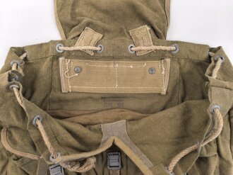 Wehrmacht Heer, Rucksack in Tropenausführung. Hersteller Wirtschaftsamt Litzmannstadt. Leicht getragenes Stück