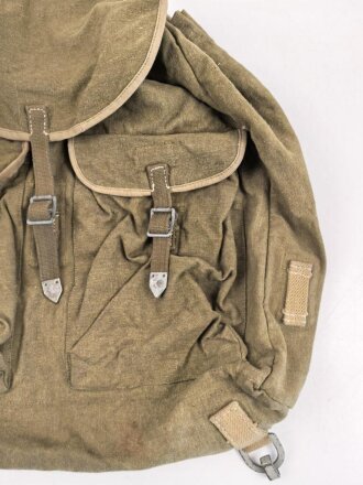 Wehrmacht Heer, Rucksack in Tropenausführung. Hersteller Wirtschaftsamt Litzmannstadt. Leicht getragenes Stück