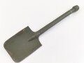 Gerader Spaten Wehrmacht, überlackiertes Stück, datiert 1938
